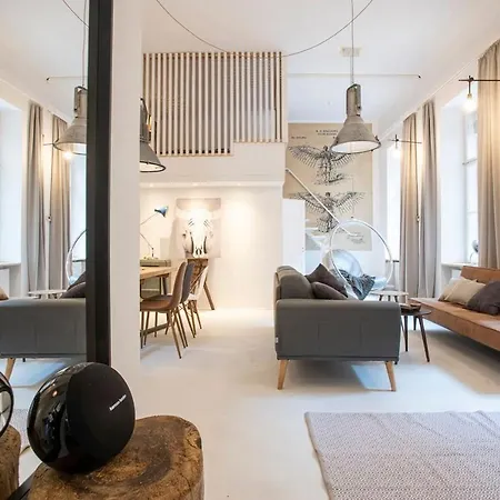 Apartment Danube Riverside Designer In Center Budapest