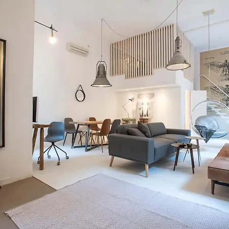 Apartment Danube Riverside Designer In Center *