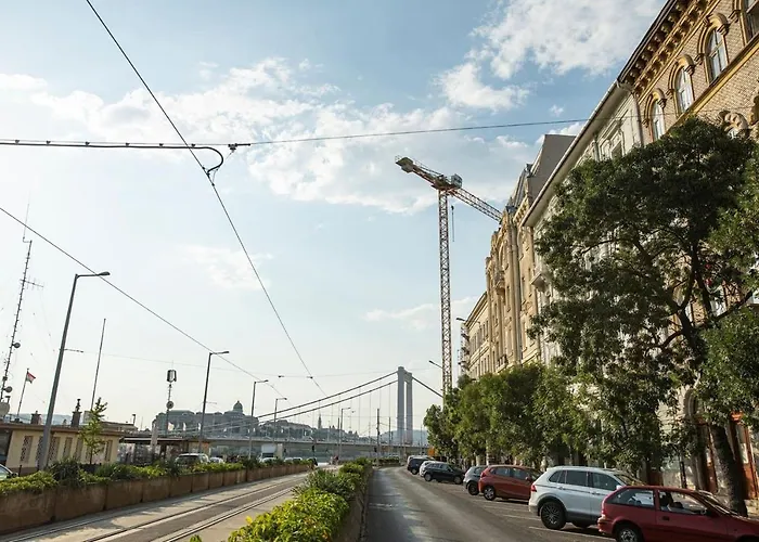 Διαμέρισμα Danube Riverside Designer In Center